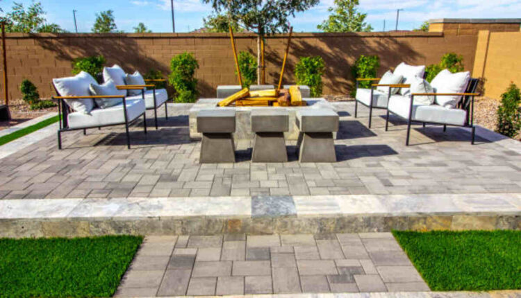 Selecting the right Sandstone Paving for Your Undertaking